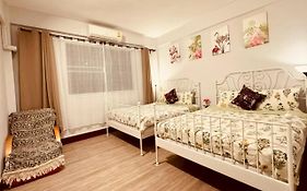 Baan Nampetch Hostel